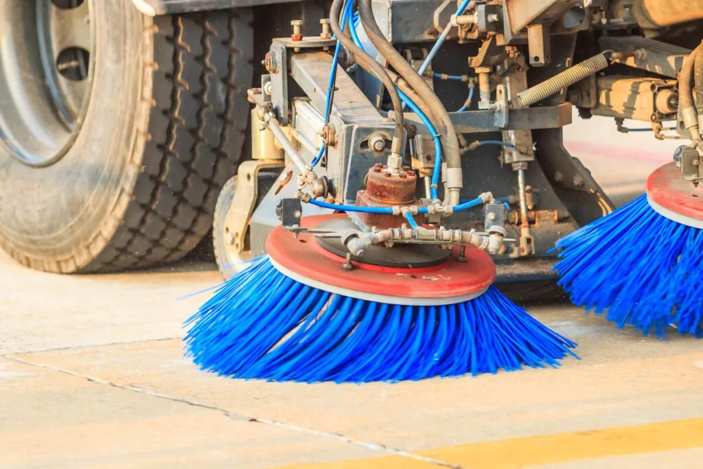 Power Sweeping - Kansas Asphalt